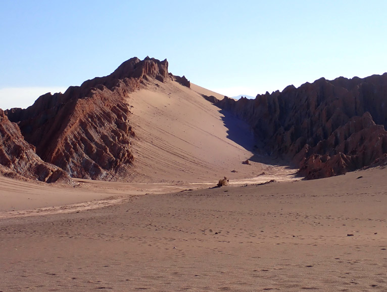 Valle de Marte, relieve en cuesta y dunas.