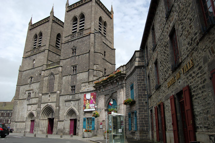 Catedral de Saint-Pierre de Saint-Flour.